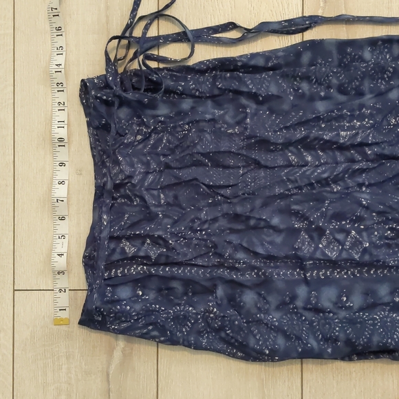 Petite Sophisticate Blue Wrap Skirt Size Medium - Picture 2 of 8